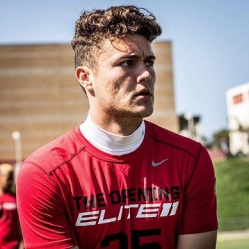 Quentin at Elite 11 camp 500x500