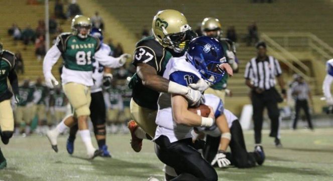 Chad Thornton gets the tackle