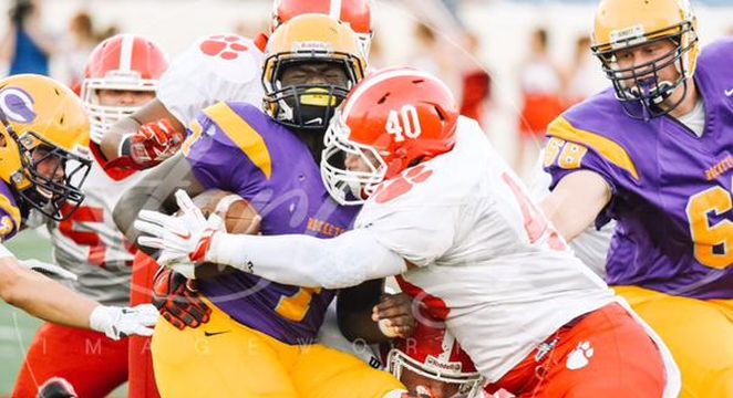 Easton gets a tackle against CHS