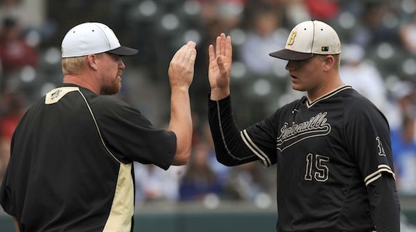 Kasey Ford coming off the mound 2016