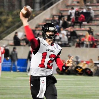 Tanner McKee drops back to pass 2015